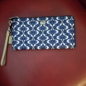 Coach Wallet/Wristlet